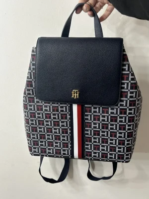 Tommy Hilfiger
