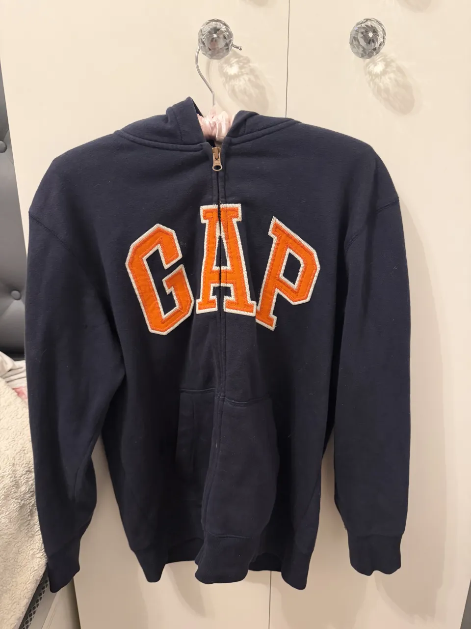 Campera GAP - imagen 1