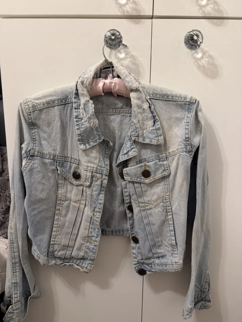 Campera A ≠ - imagen 1