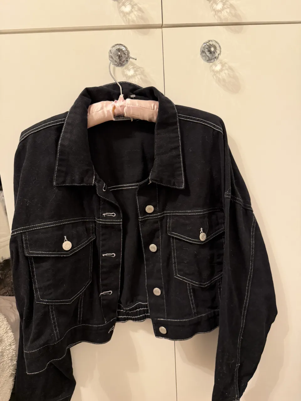 Campera A ≠ - imagen 1