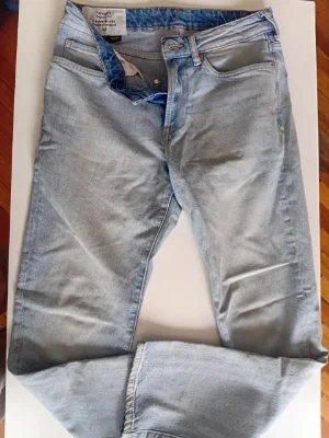 H&M