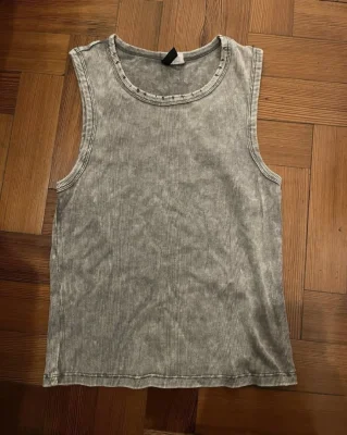 H&M