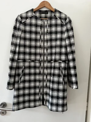 Zara Woman