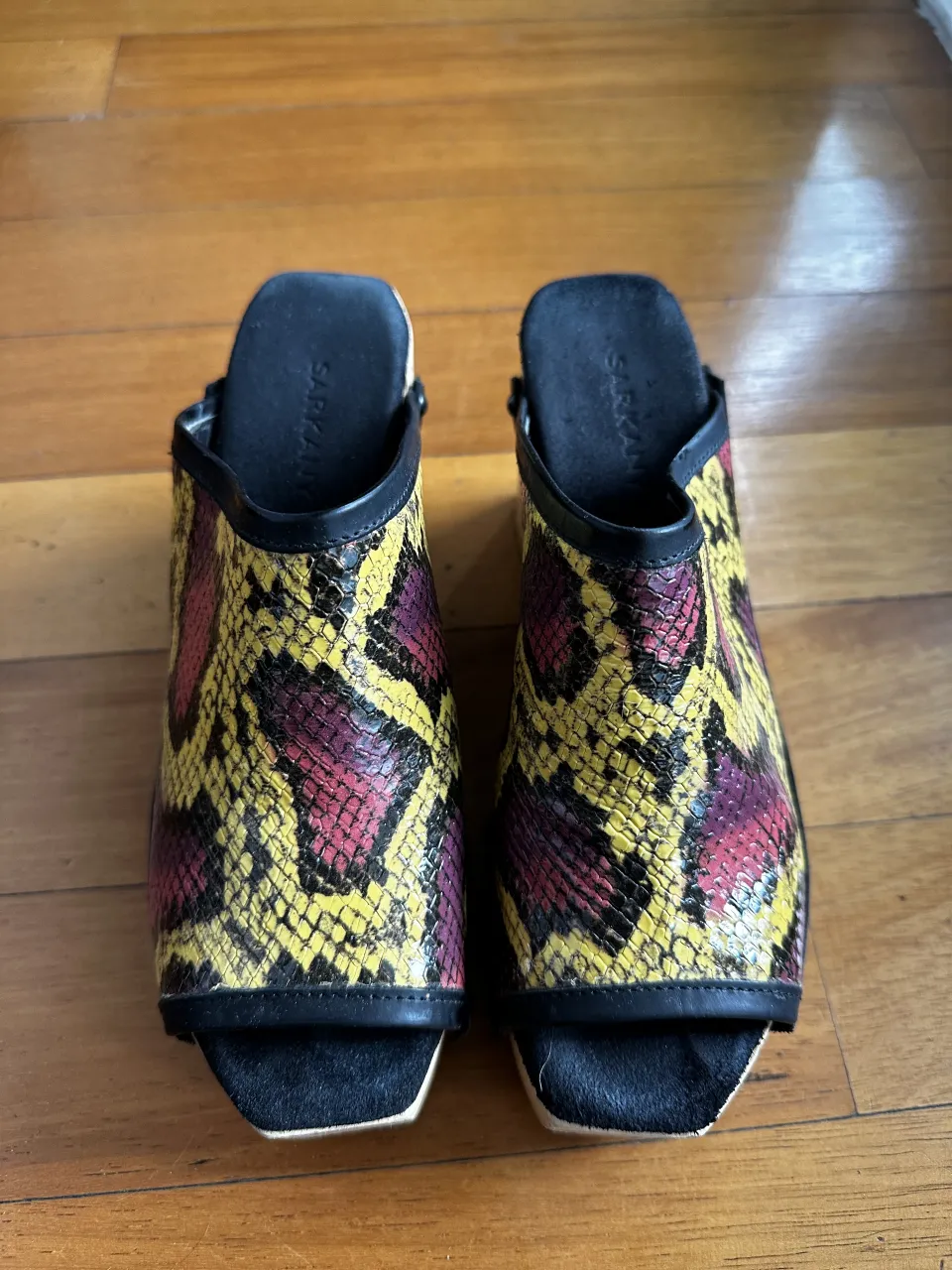 Zuecos Sarkany - imagen 5