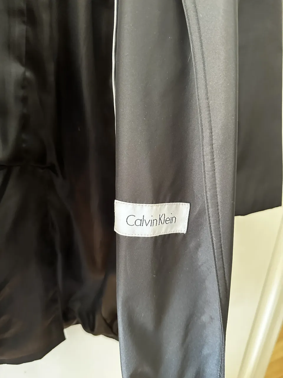 Impermeable Calvin Klein - imagen 4