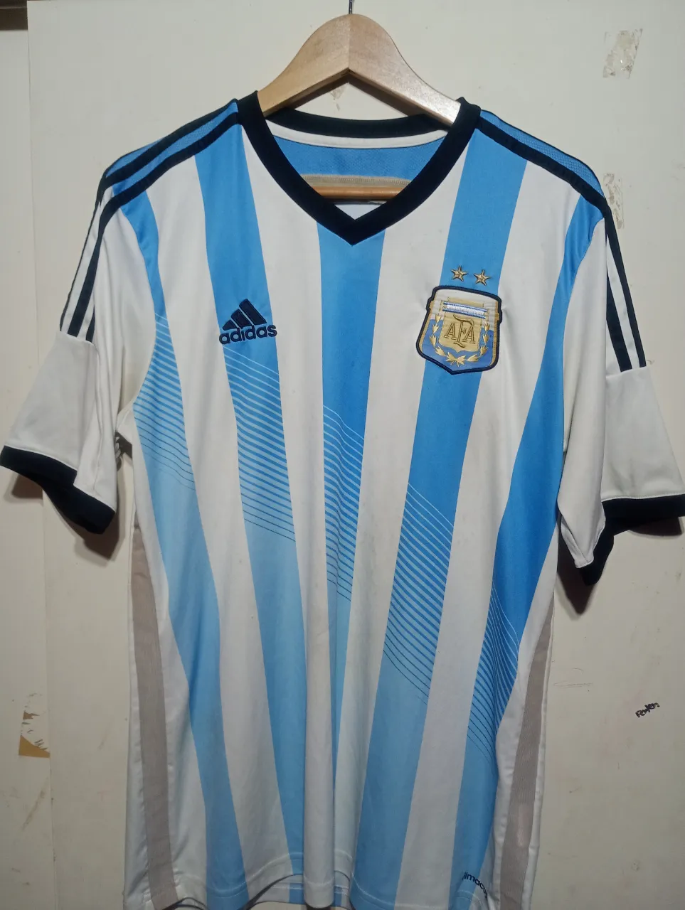 Camiseta adidas - imagen 1