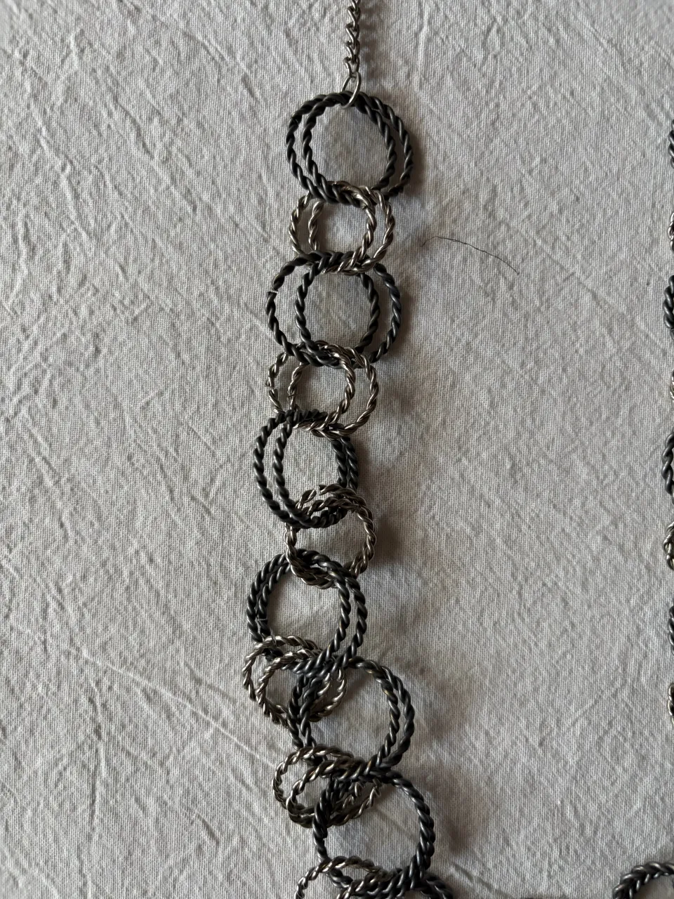 Collar Isadora miniatura 2
