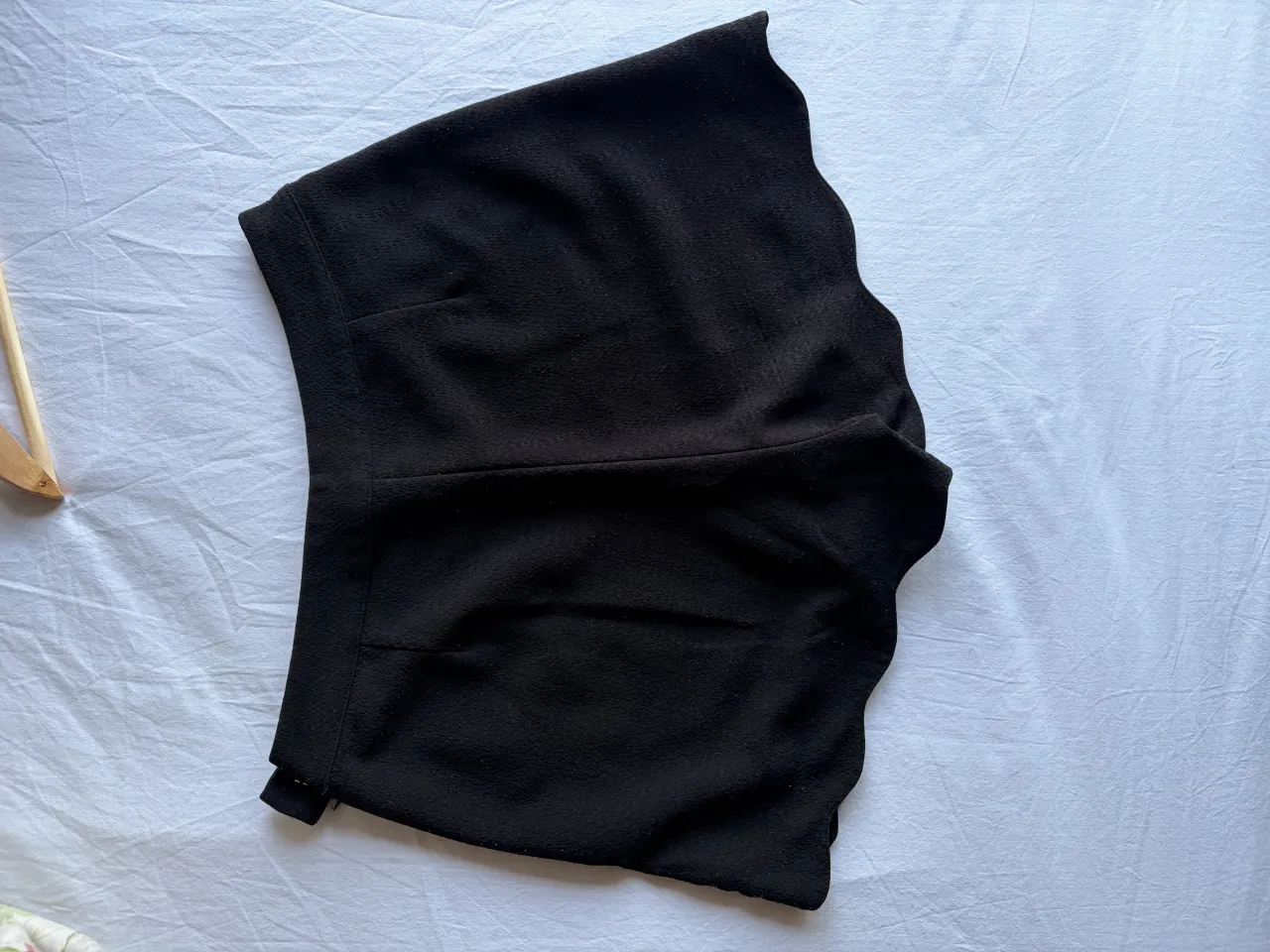 Short A.a.a - Vista 4