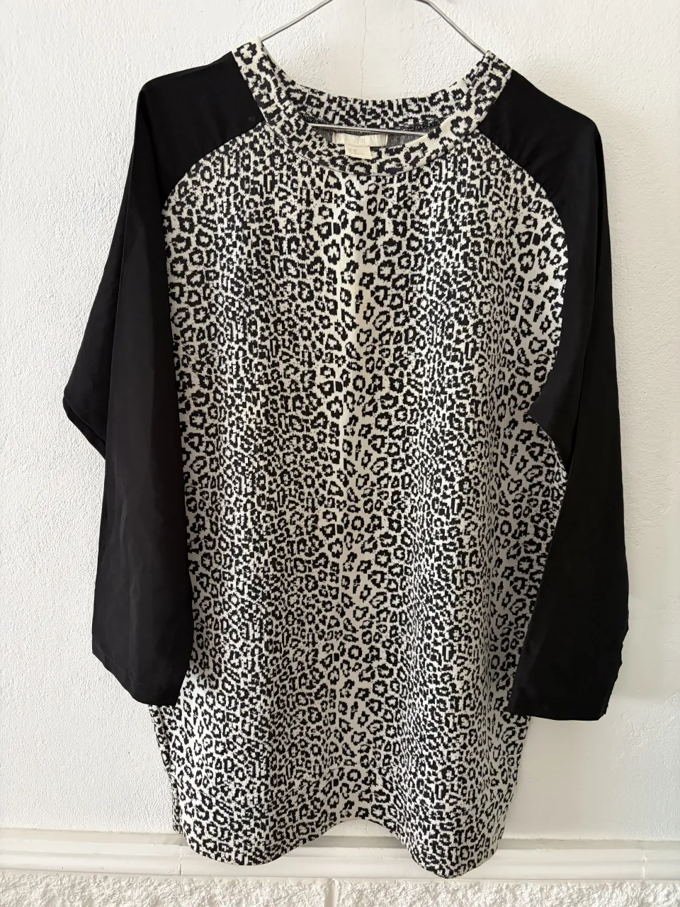 Remera H&M - imagen 1