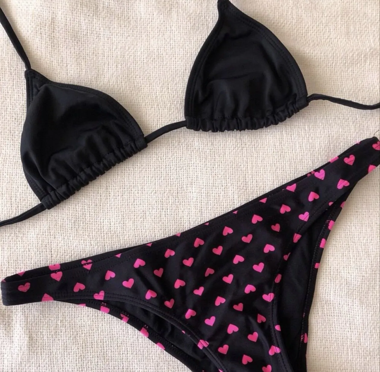 Bikini A.a.a - imagen 2