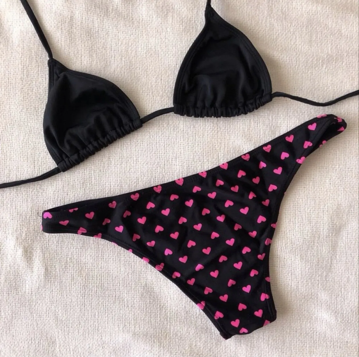 Bikini A.a.a - imagen 3