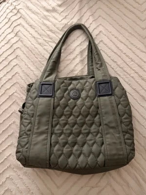 XL