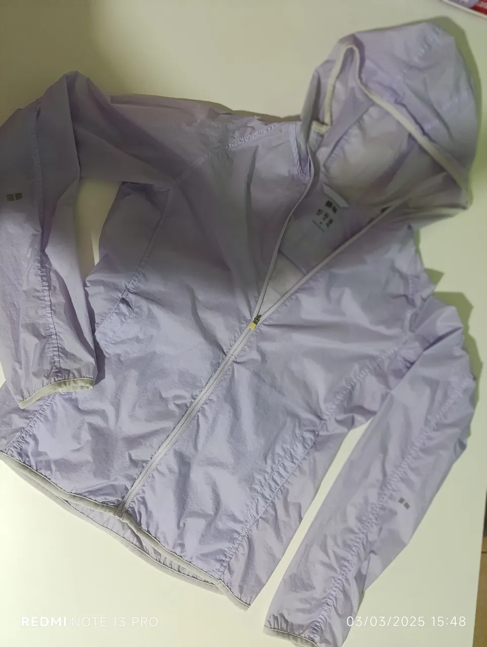 Campera Uniqlo - imagen 1