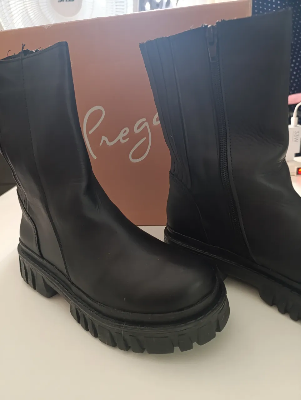 Borcegos Sin marca - imagen 3