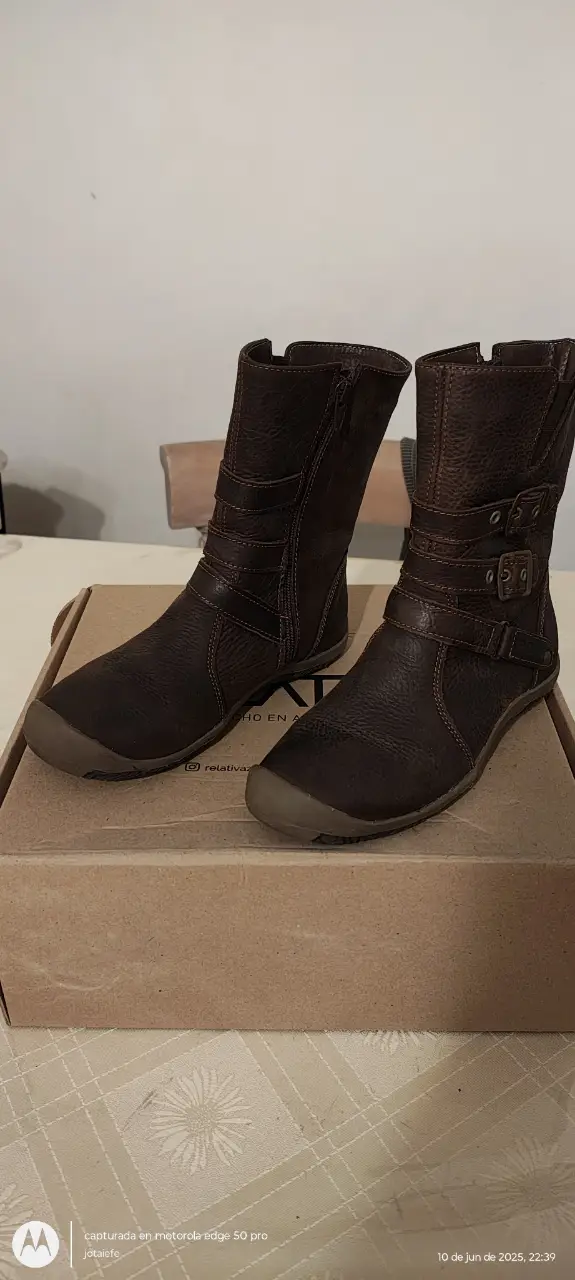 Botas Relativa - imagen 2