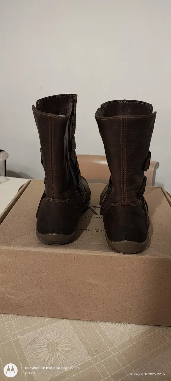Botas Relativa - imagen 1