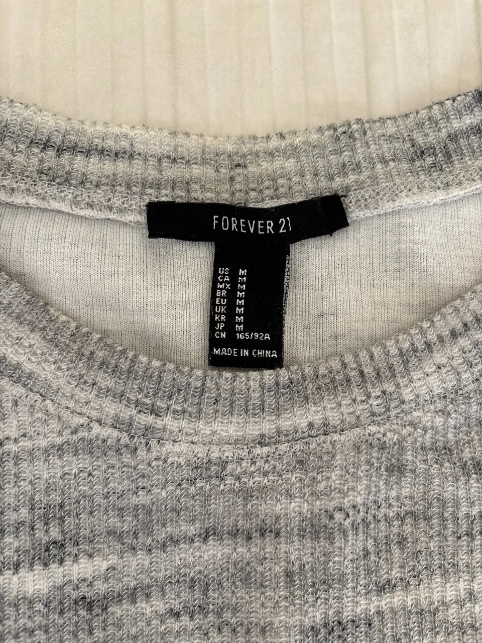 Buzo Forever 21 - imagen 3