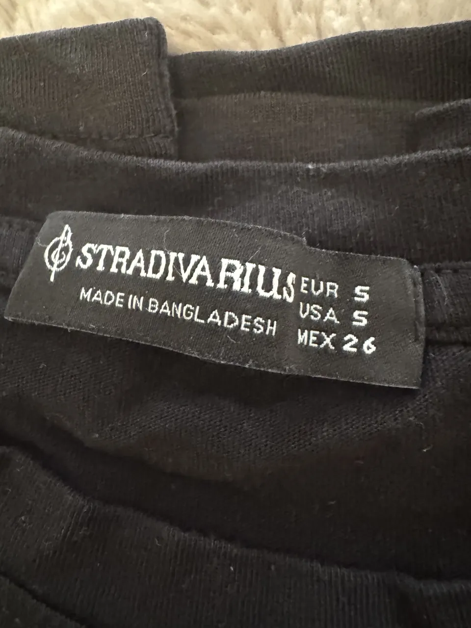 Remera Stradivarius - imagen 2