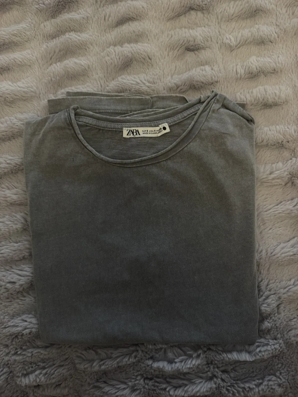 Remera Zara - imagen 1