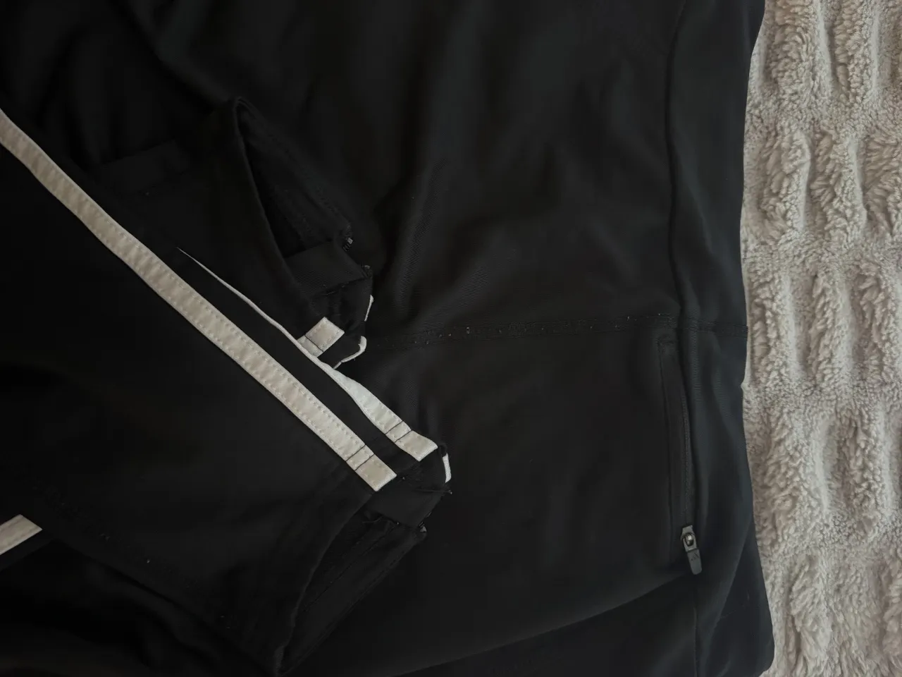 Pantalón adidas - imagen 3