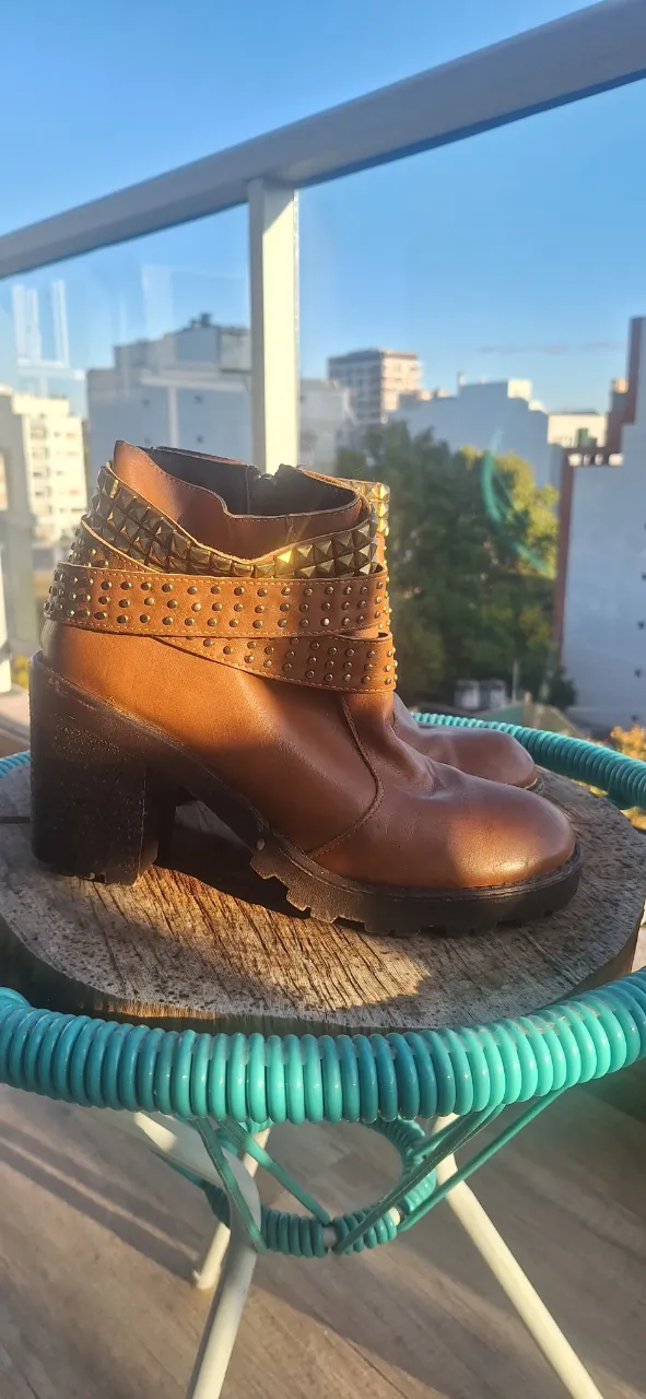 Borcegos Sin marca - imagen 3