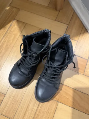 Zapatos · Talle AR 36