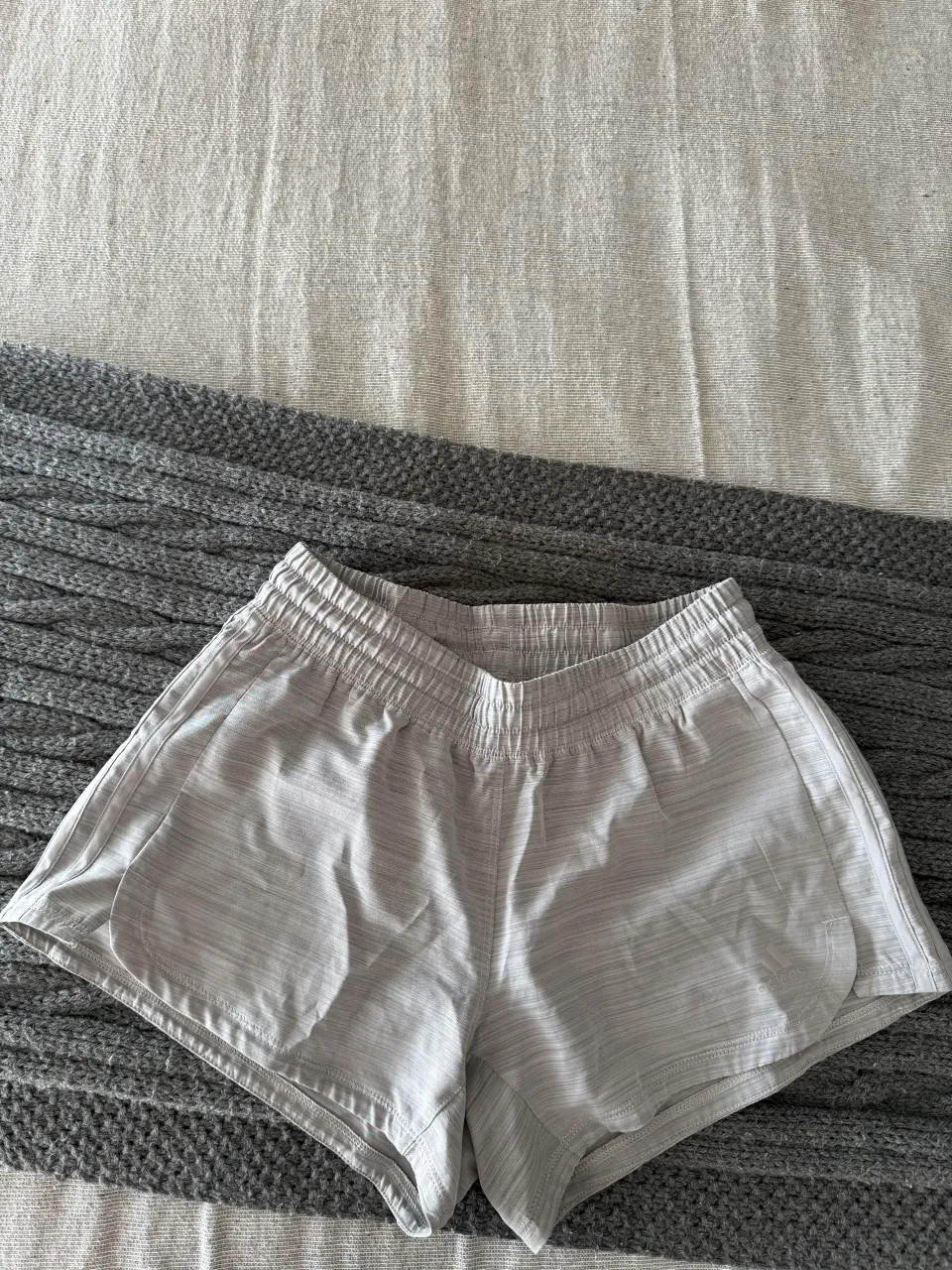 Short adidas - imagen 1