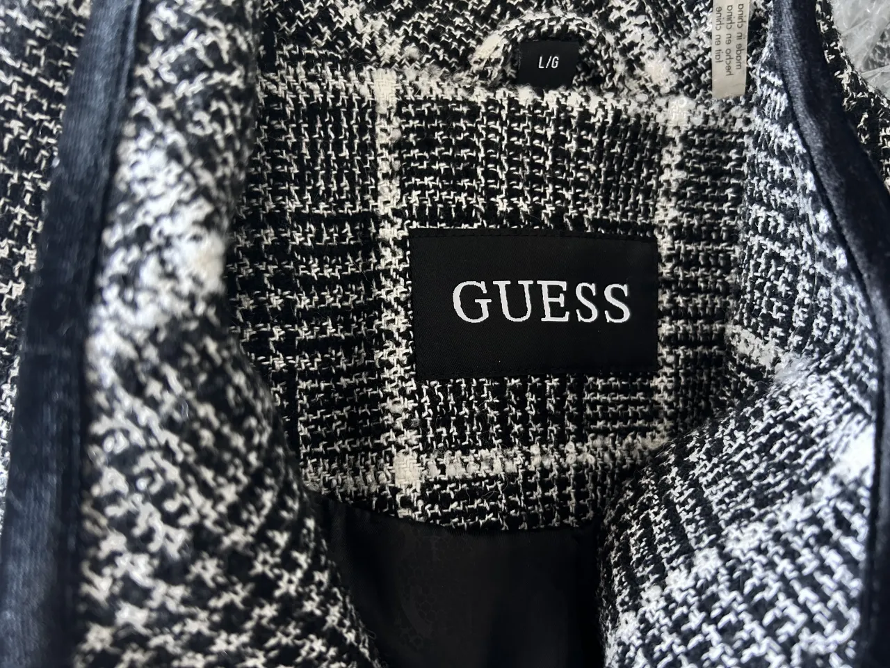 Tapado GUESS - imagen 3