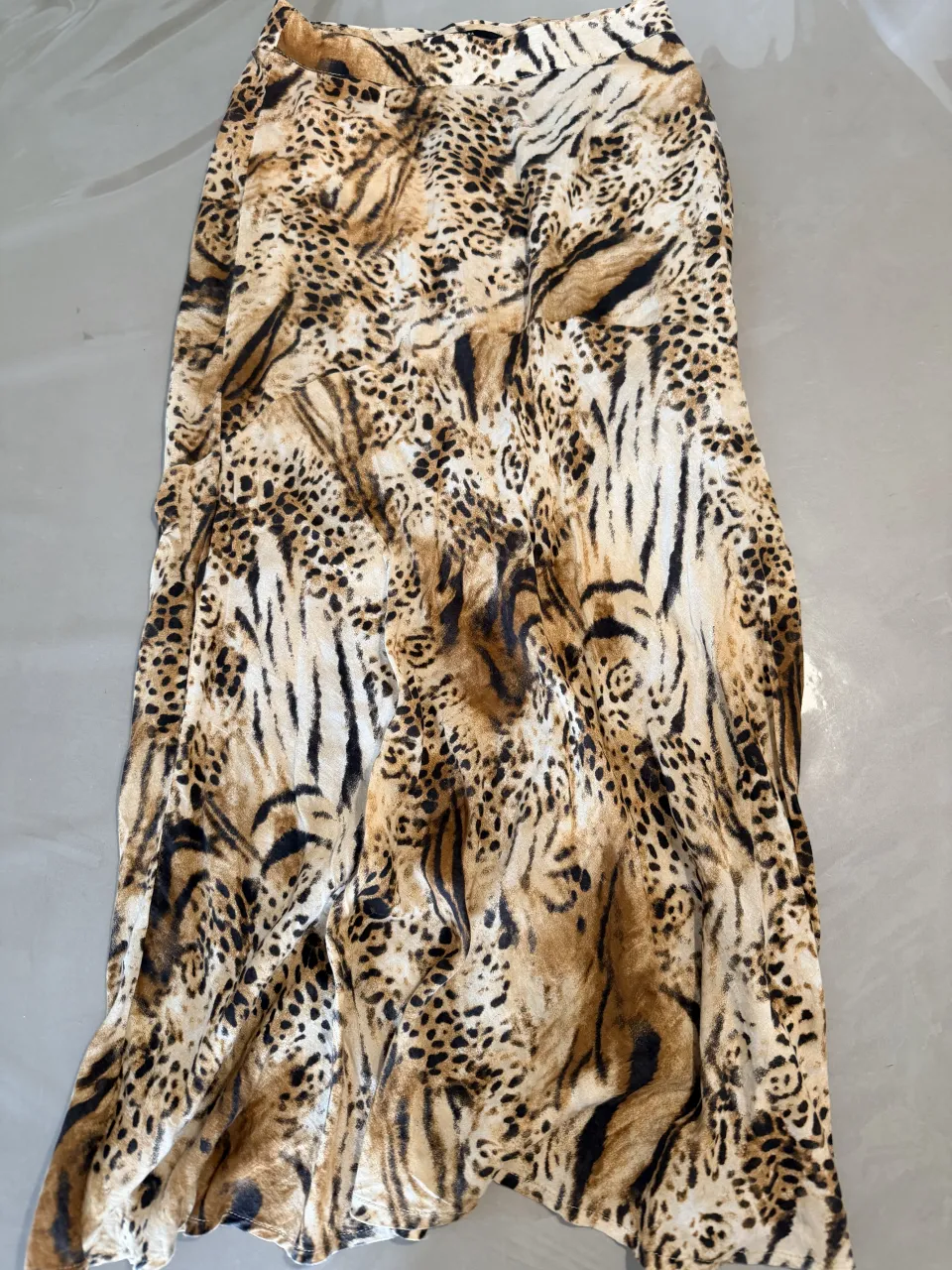 Pollera Akiabara - Vista 3