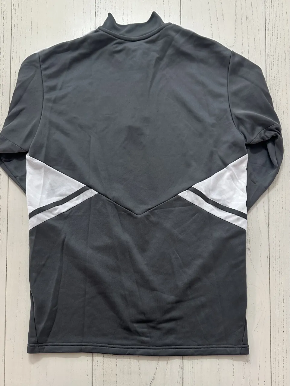 Buzo adidas - Vista 4