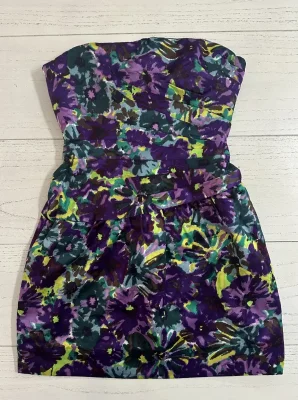 BCBGMAXAZRIA
