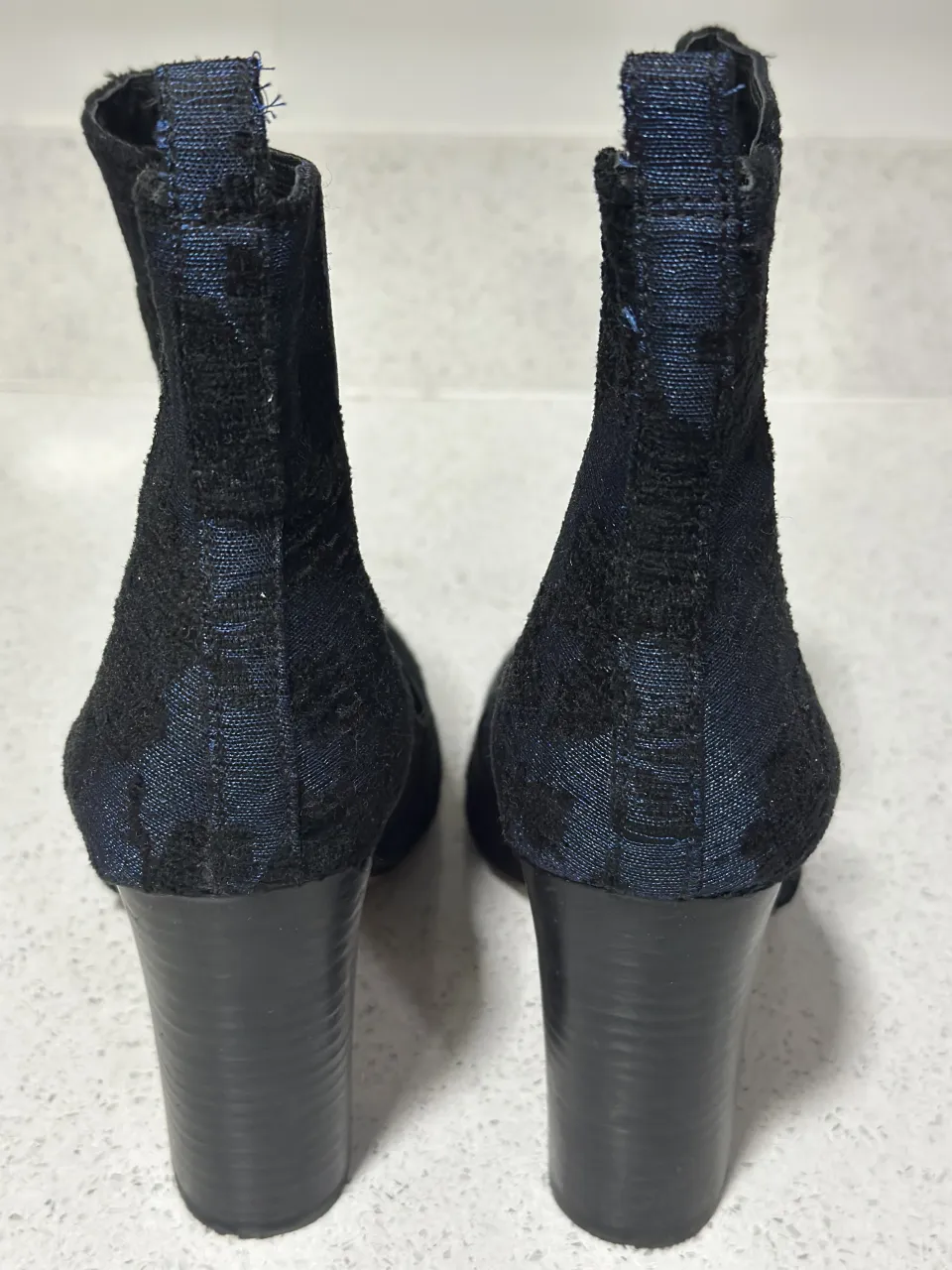Botines Vince Camuto - imagen 4