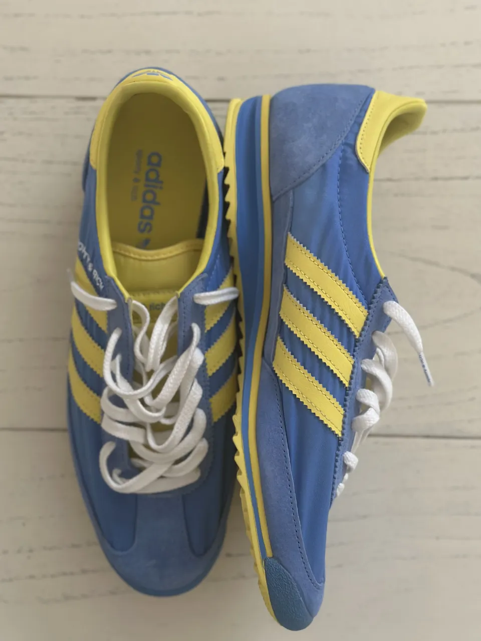 Zapatillas adidas - imagen 3