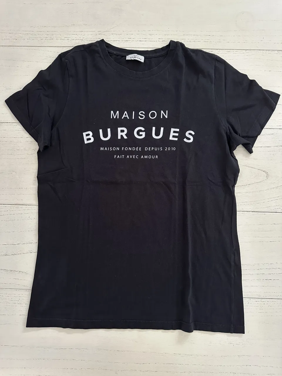 Remera BURGUES - Vista 2