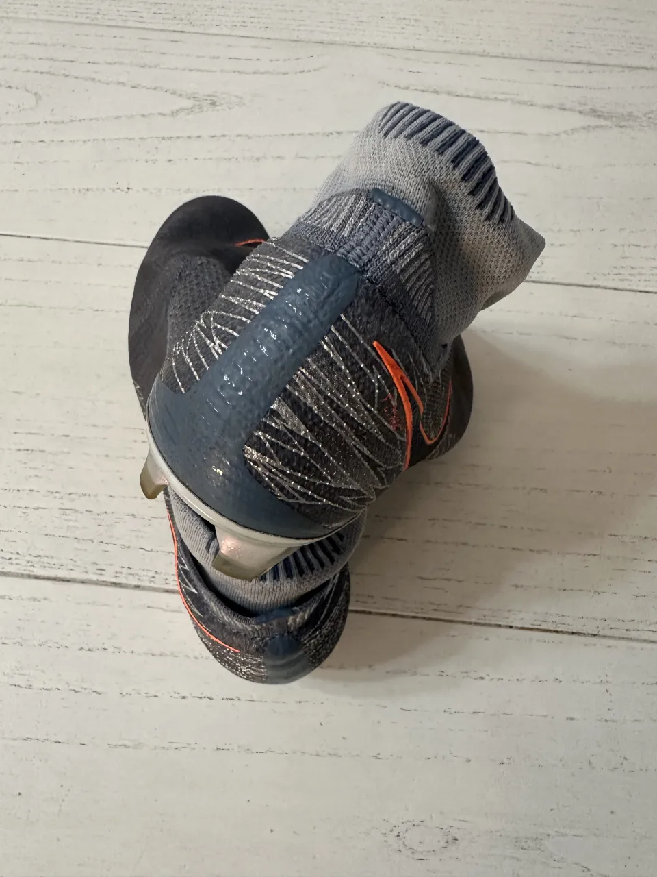 Botín de fútbol Nike - imagen 4