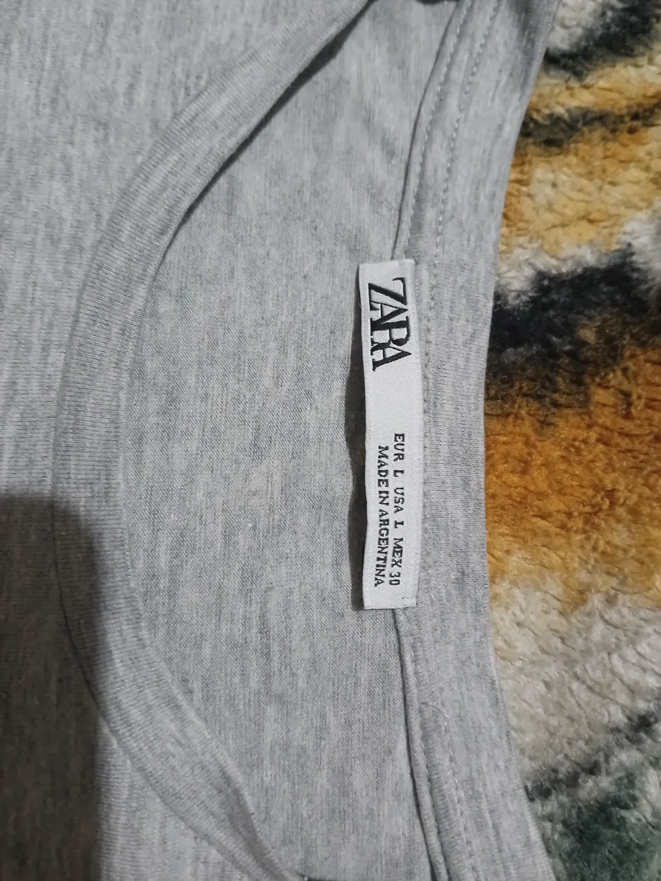 Remera Zara