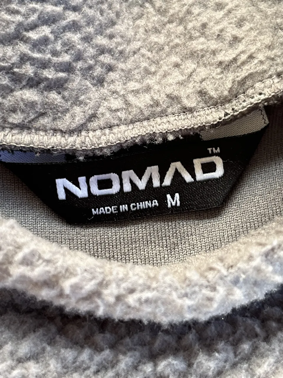 Buzo Nomad - imagen 3