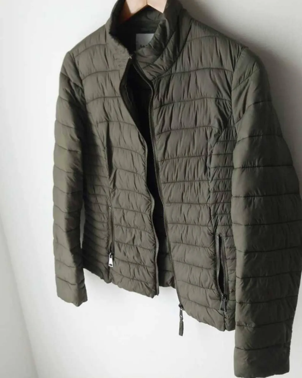 Campera Leutthe - imagen 2