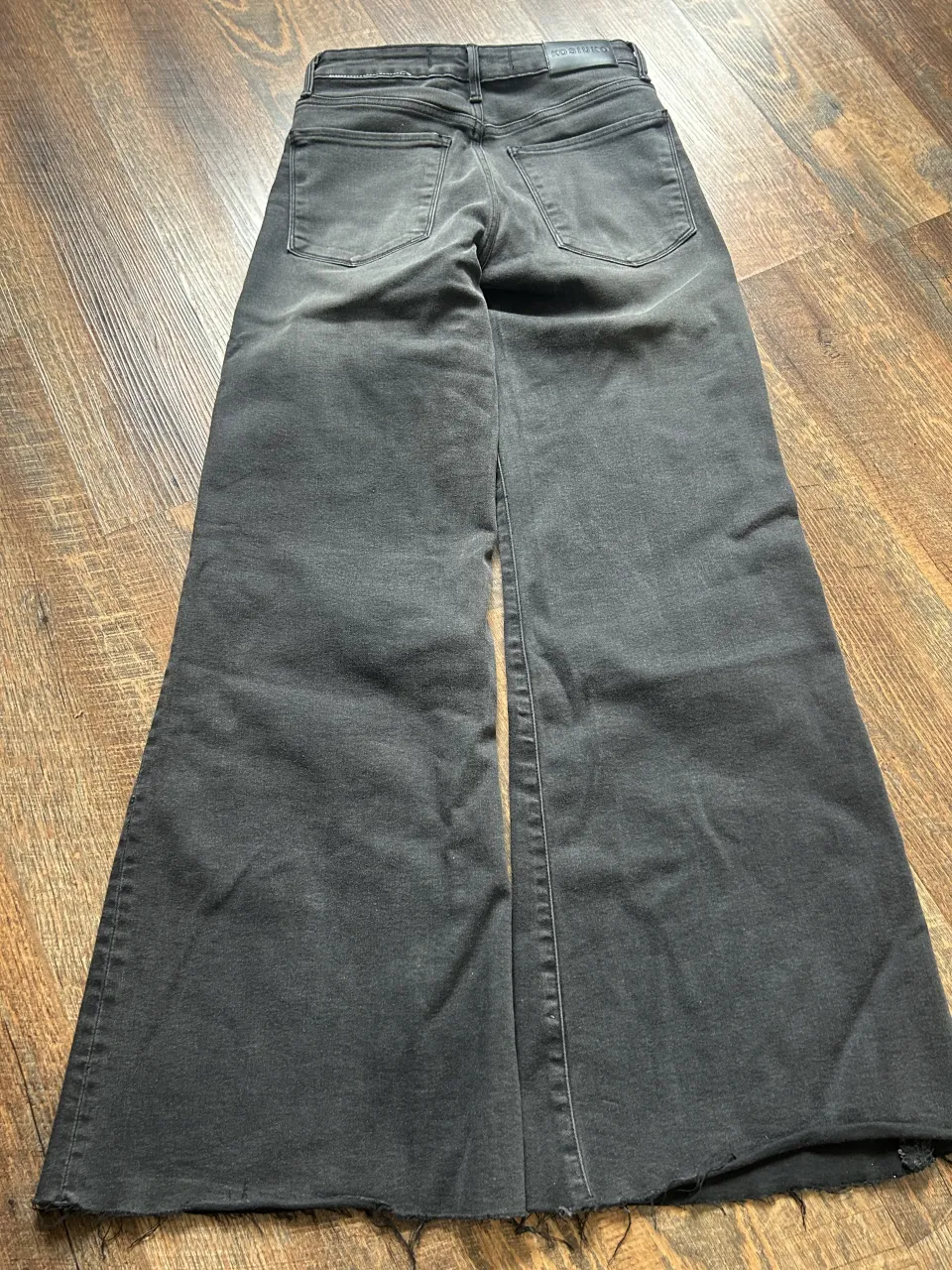 Pantalón  Kosiuko - imagen 5