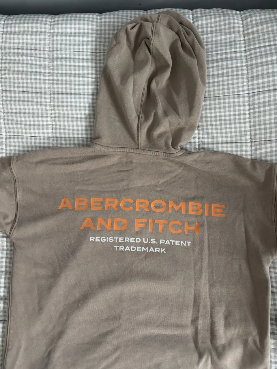 Buzo Abercrombie & Fitch miniatura 2
