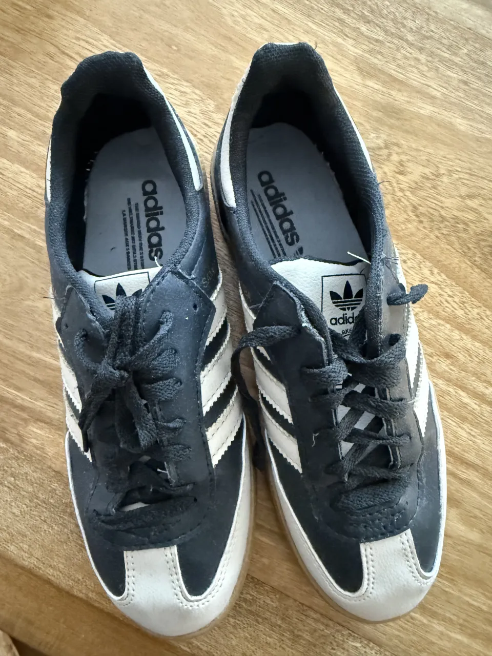 Zapatillas adidas - imagen 1