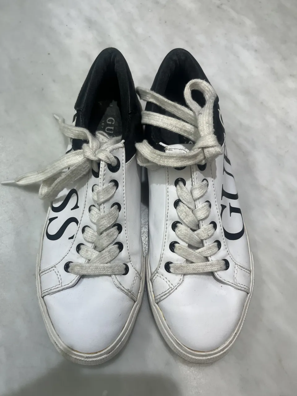 Zapatillas GUESS - imagen 1