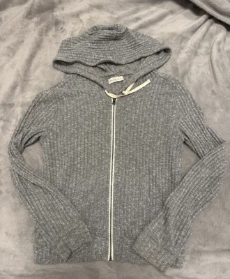 Abercrombie & Fitch