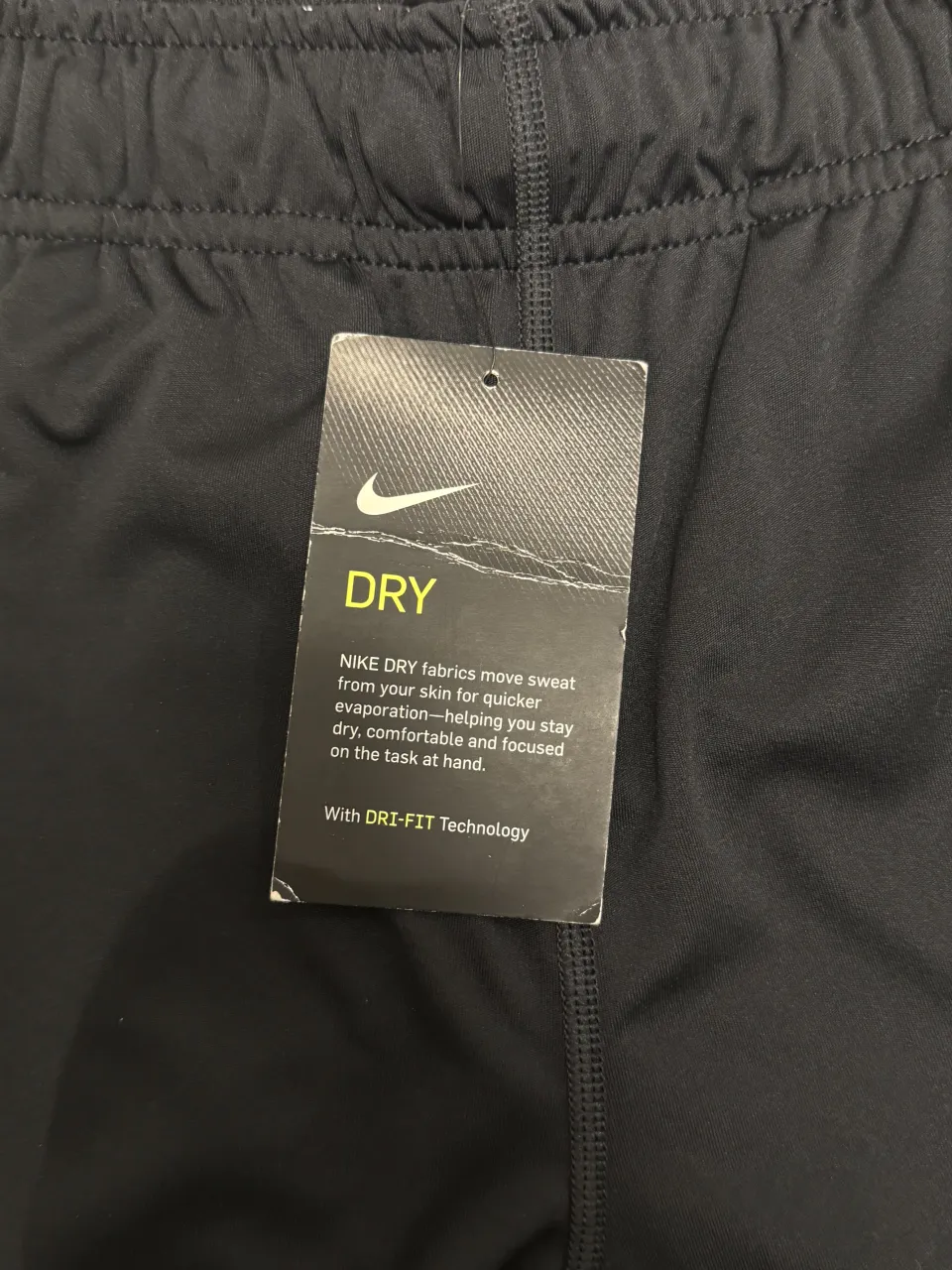 Ropa deportiva Nike - imagen 3