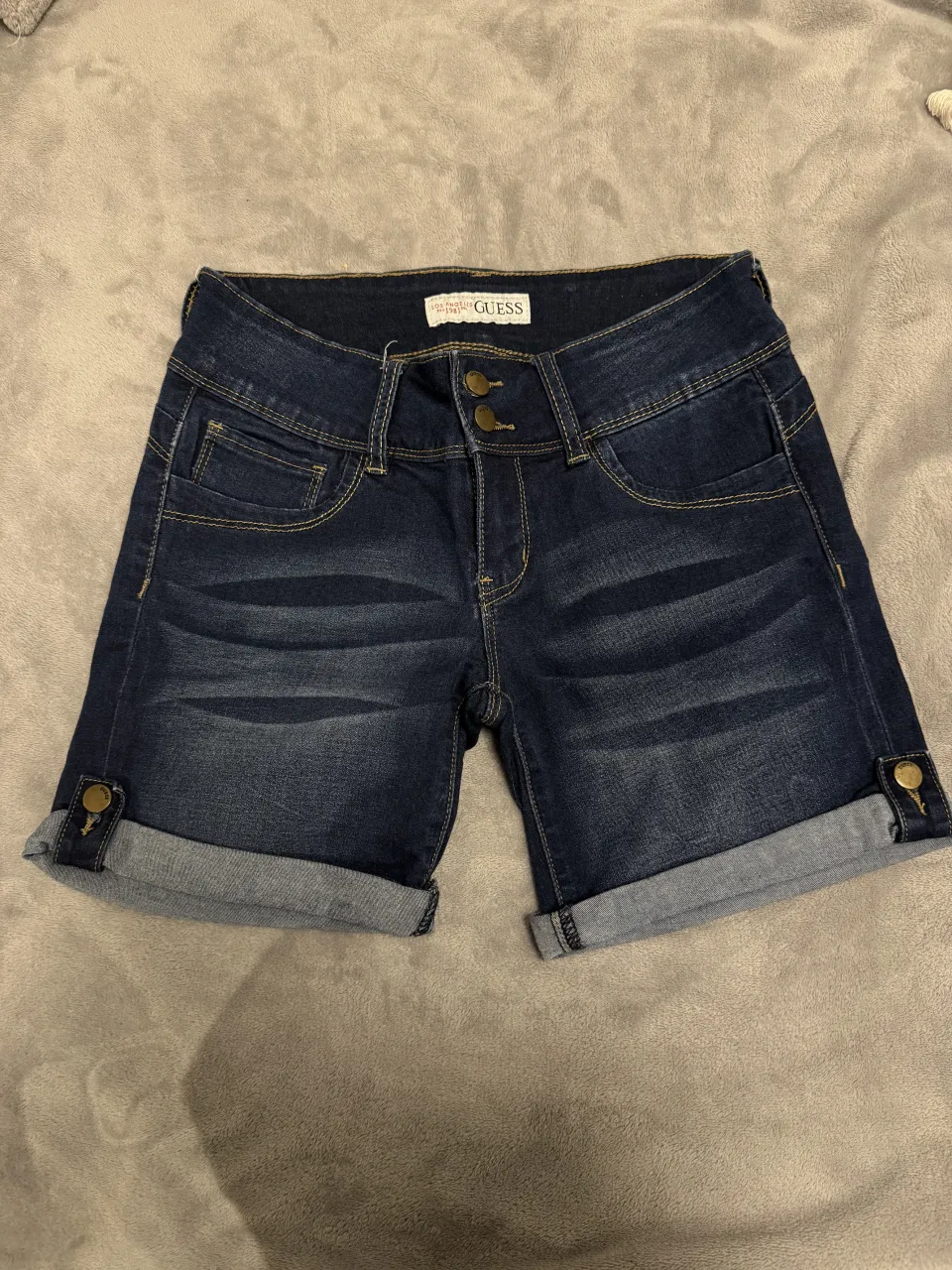 Short GUESS - imagen 1