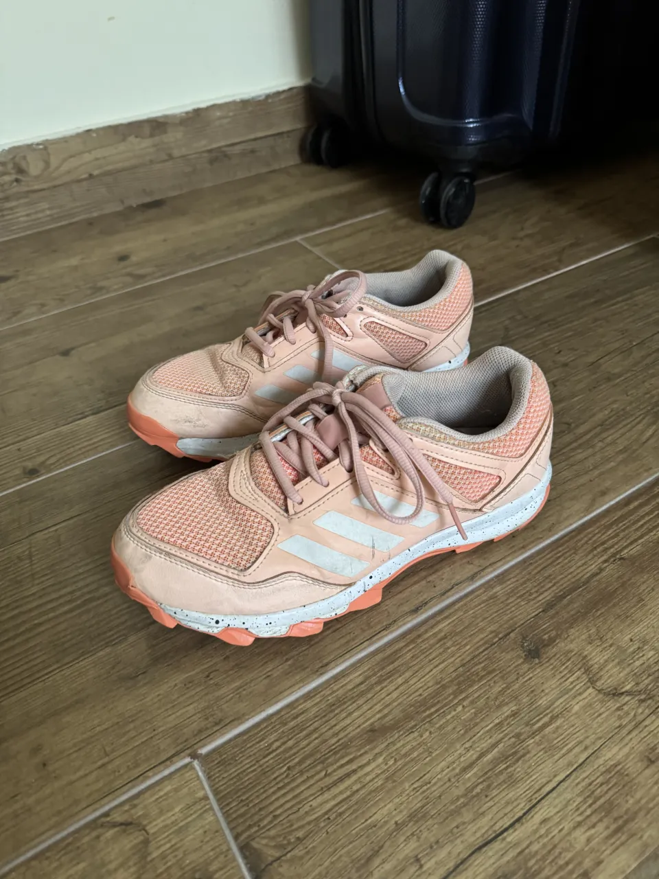Zapatillas adidas - imagen 1