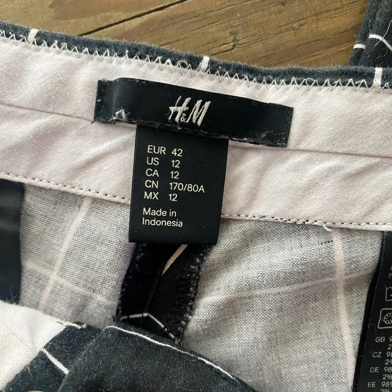 Pantalón H&M - Vista 2