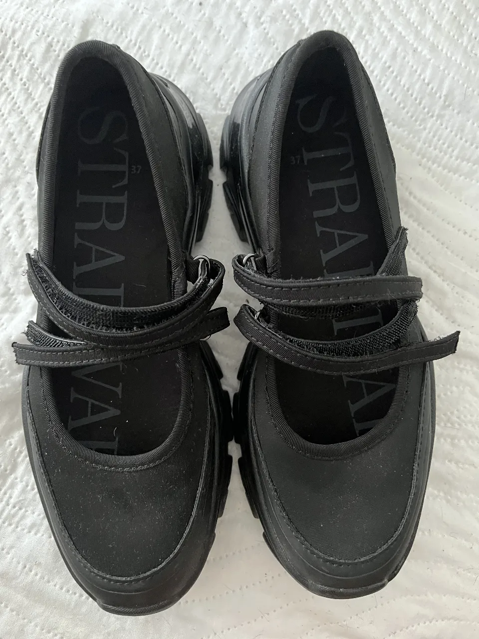 Zapatillas Stradivarius - imagen 1