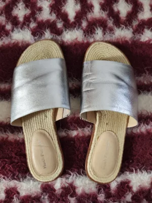Hush Puppies