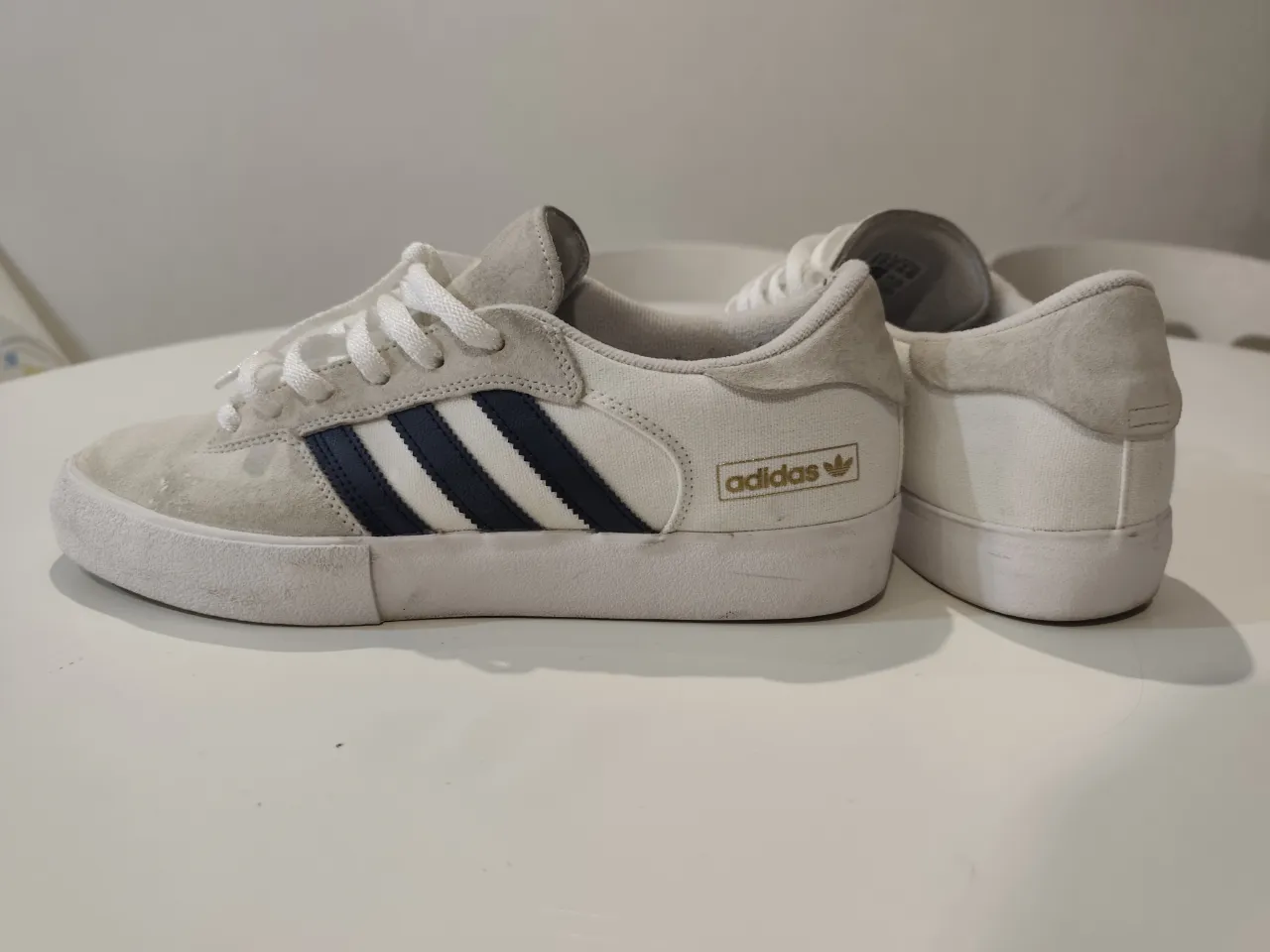 Zapatillas adidas - imagen 1